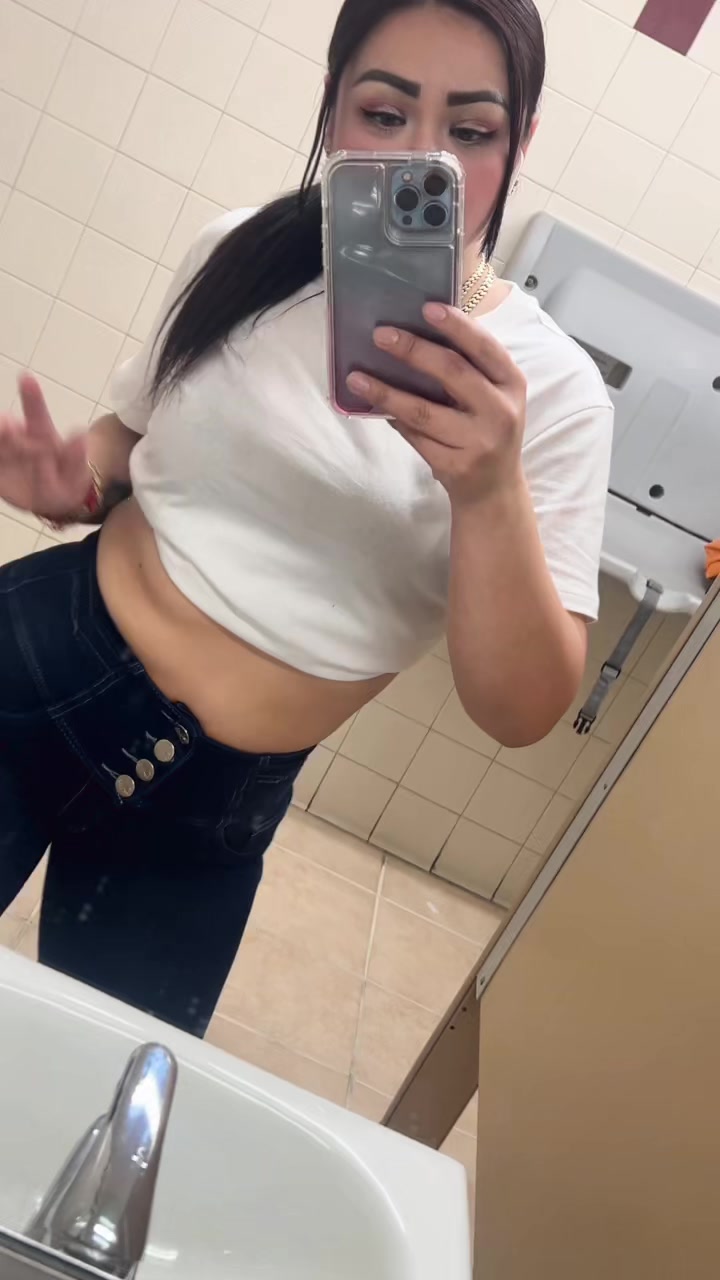 @alejandrita