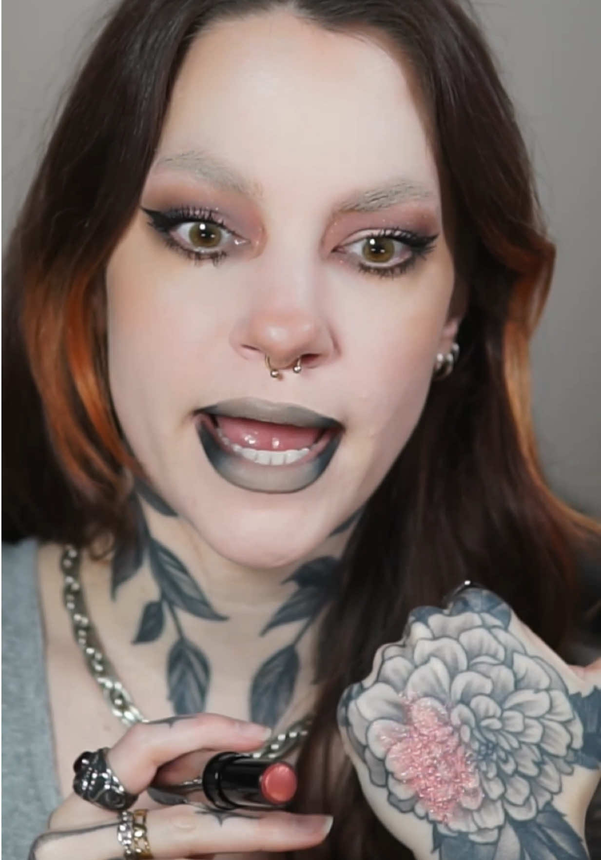 @CourtneyQuarantine