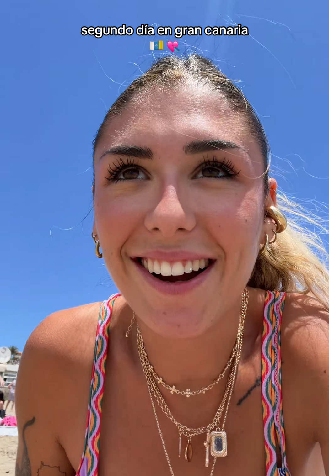 @Lolacabeller