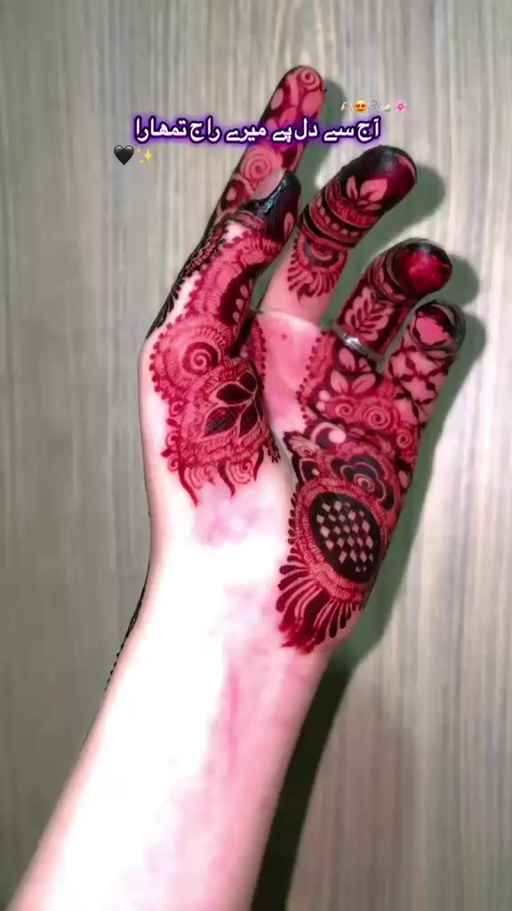 @Mahendi artist❤️