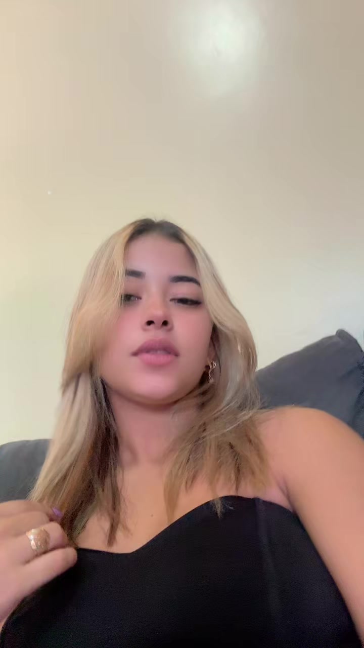 @Gisely
