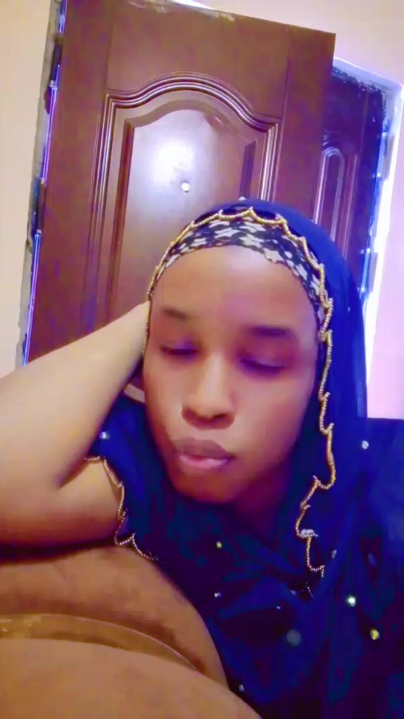 @Queen fatiya fmf