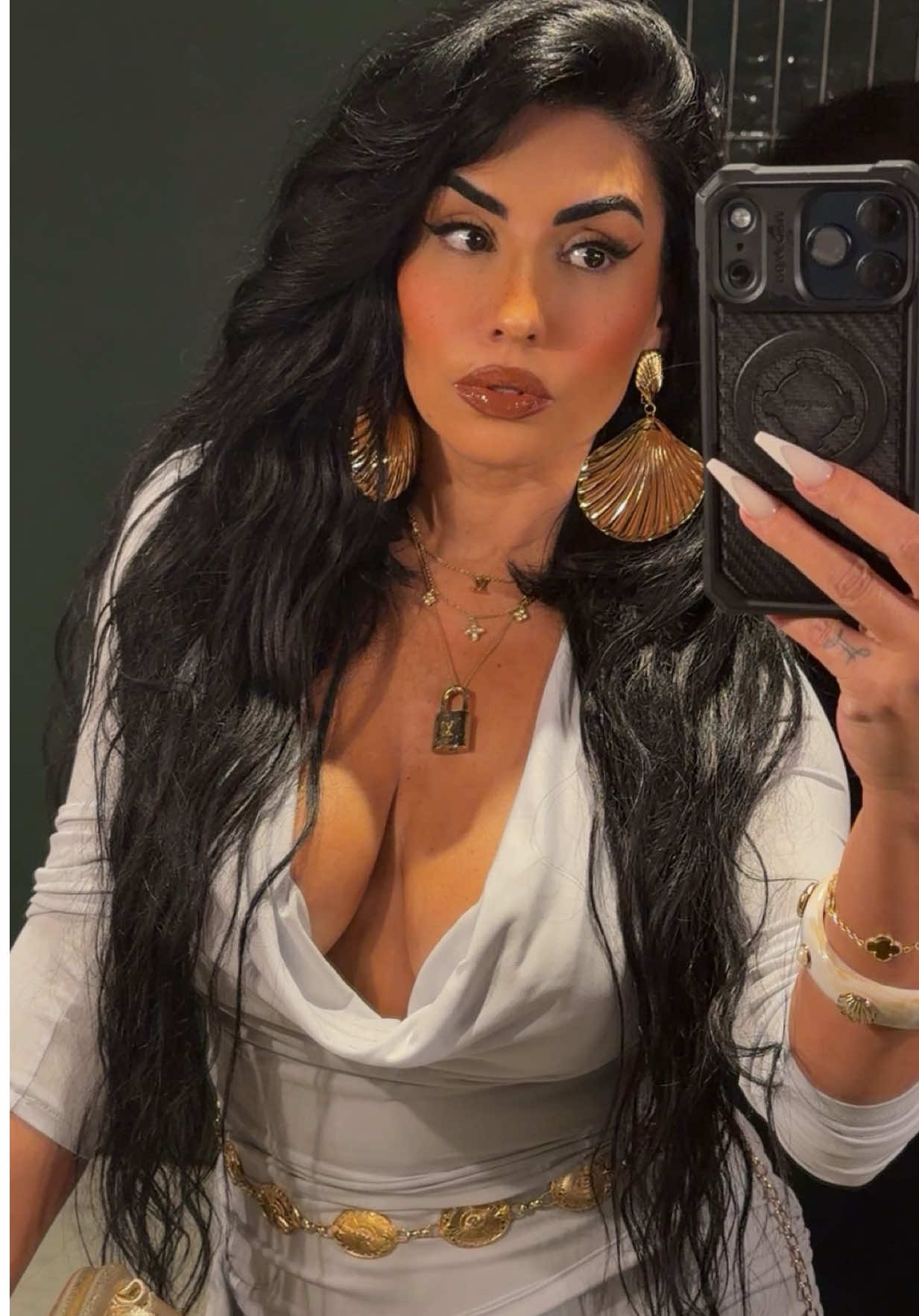 @zarazaherr