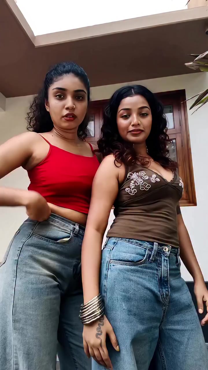 @Neeruttyy_Chinuttyy
