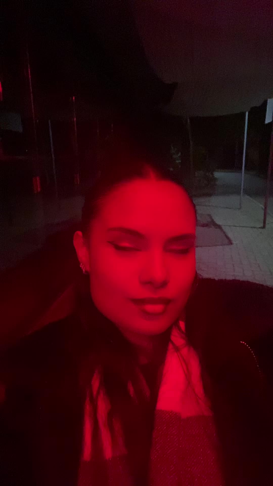 @Ana
