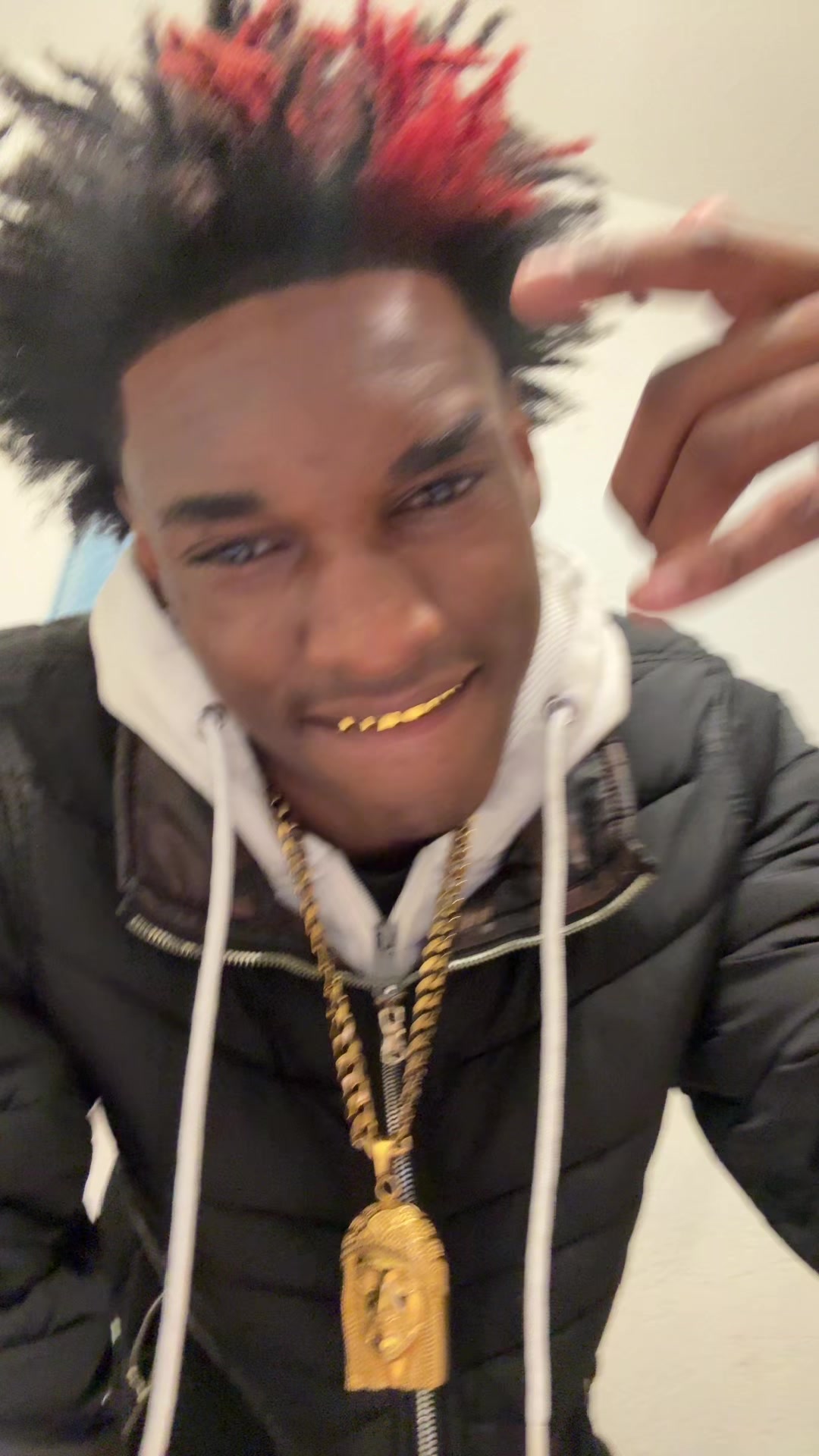 @Luhh Q2 🏚️✝️