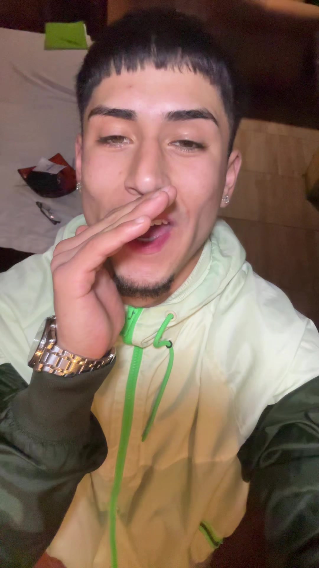 @Luis Santana