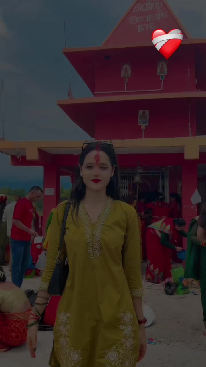 @Mã Nî Shã ßhâtt❣️