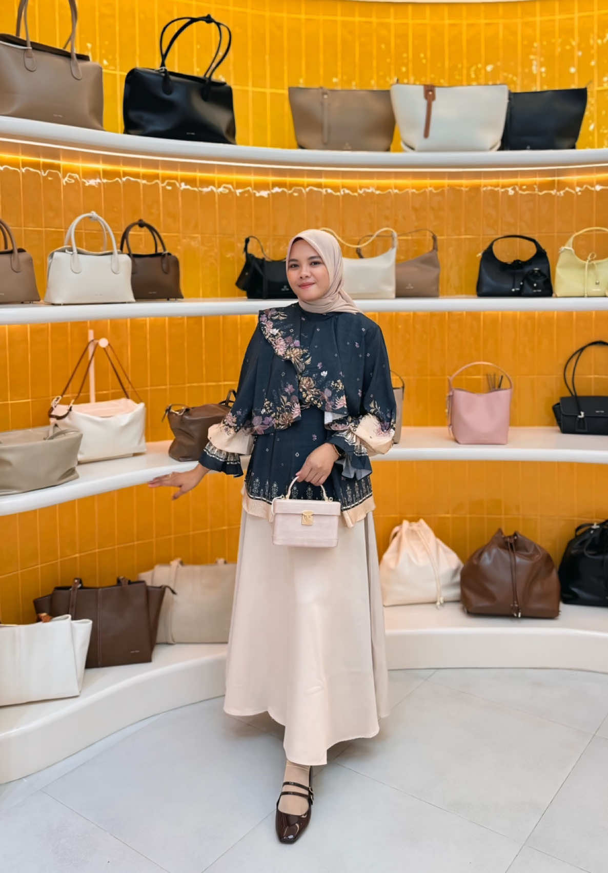 @Fara Syafara