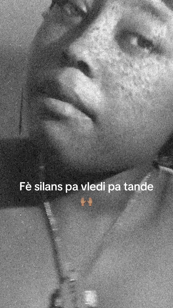 @Sarah neyca 🍫🍯🌸