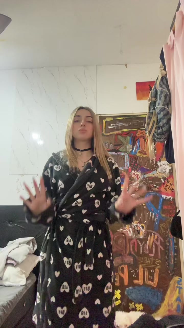 @viuxyta