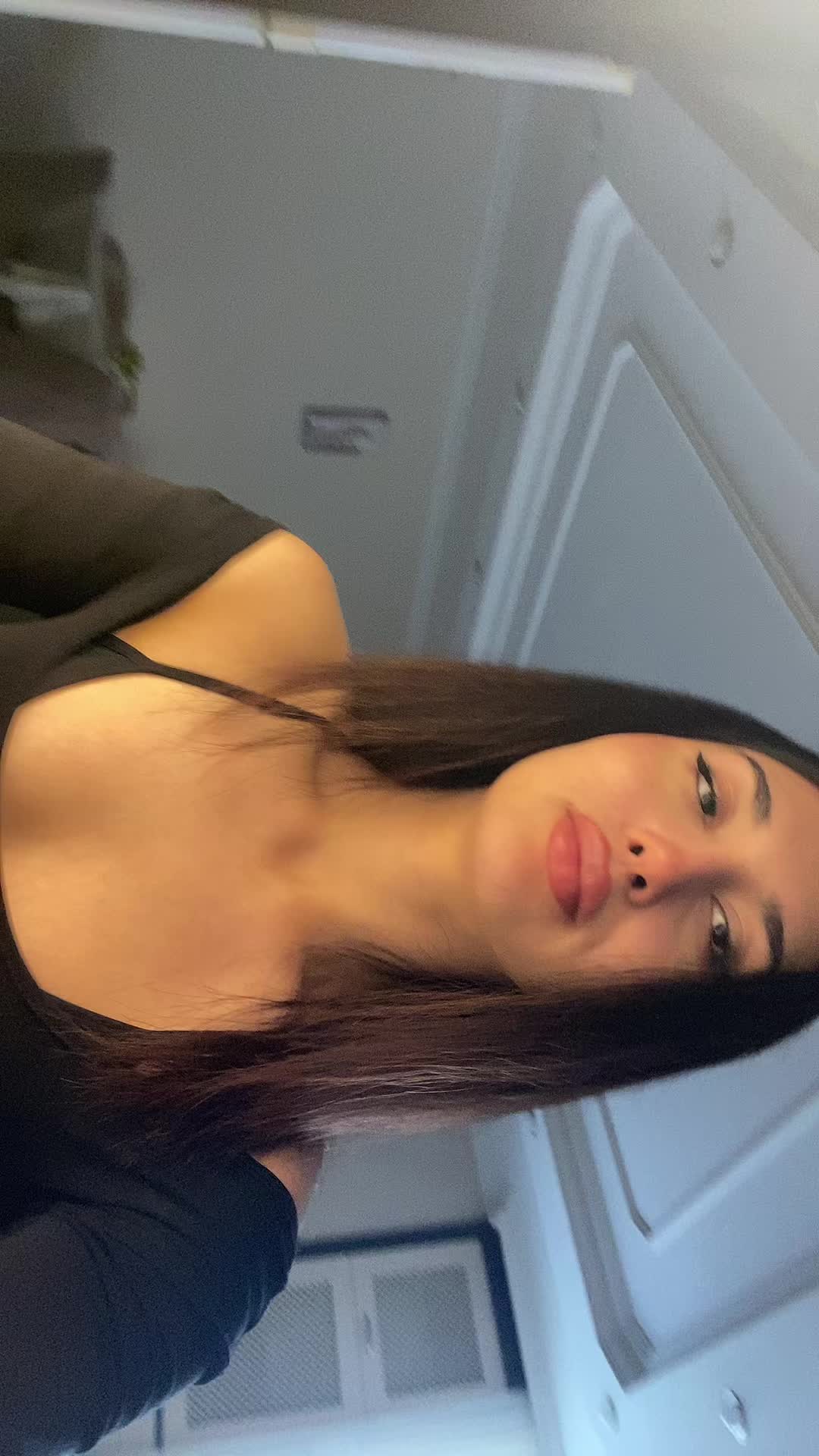 @Nisa✨