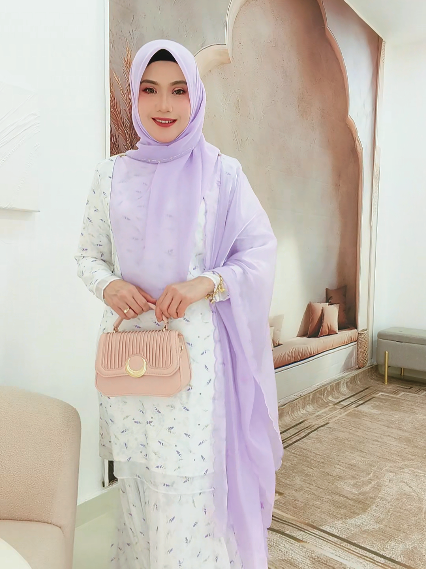 @hauraadellia.co
