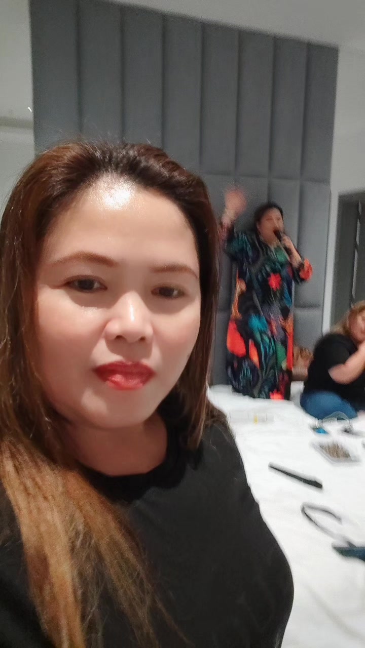 @Rose11