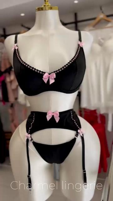 @CharmelLingerie 🇩🇿
