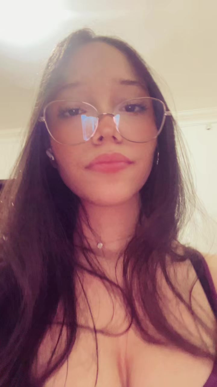 @️