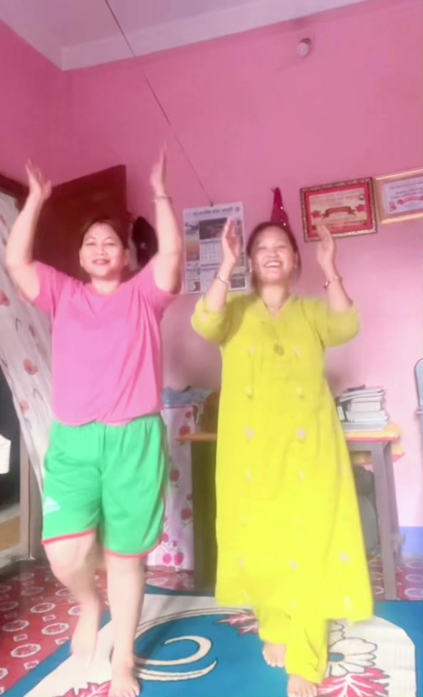 @muna shrestha