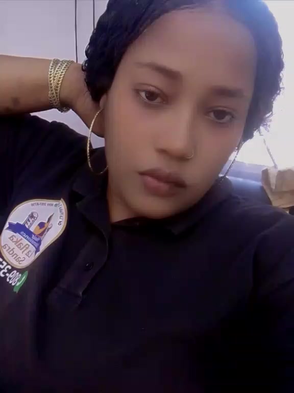 @(-.-)_BRENDA_TRENSAS_(-.-)....