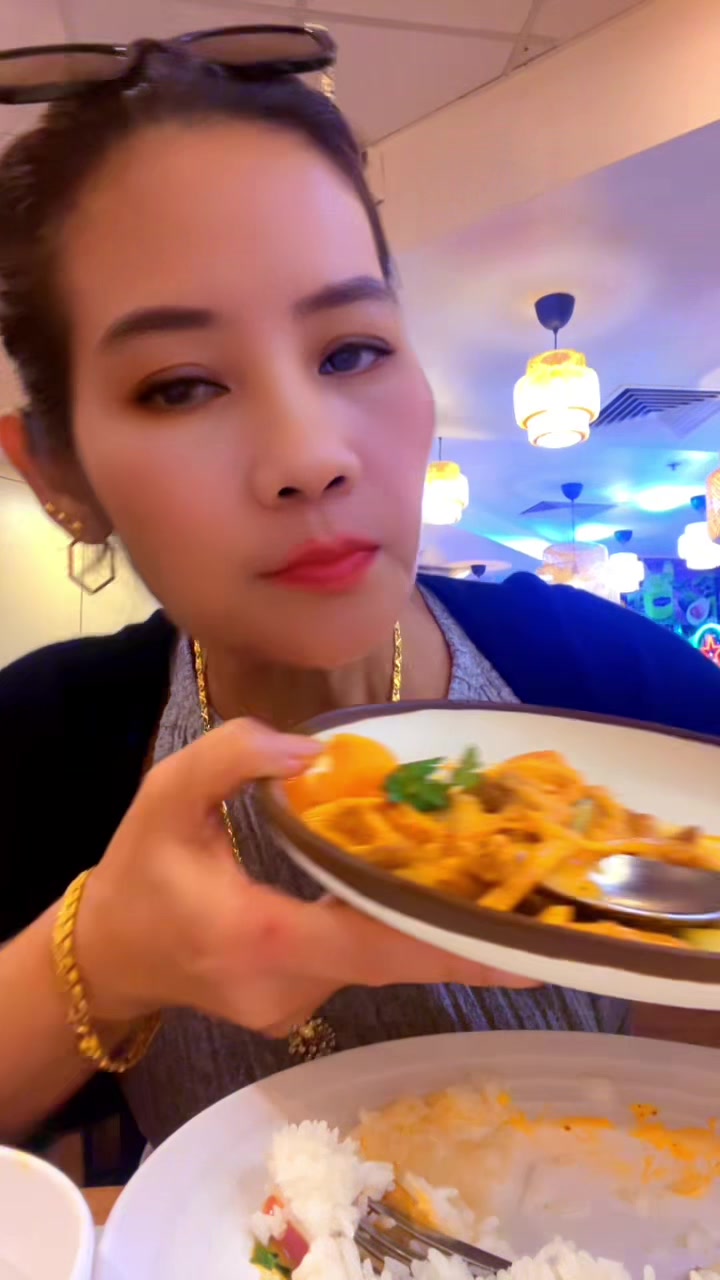 @Moon Singapore 🇸🇬(7M)❤️