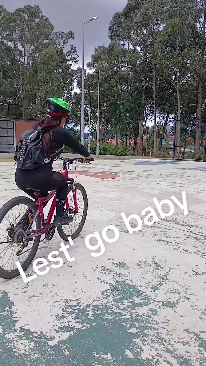 @lilihana
