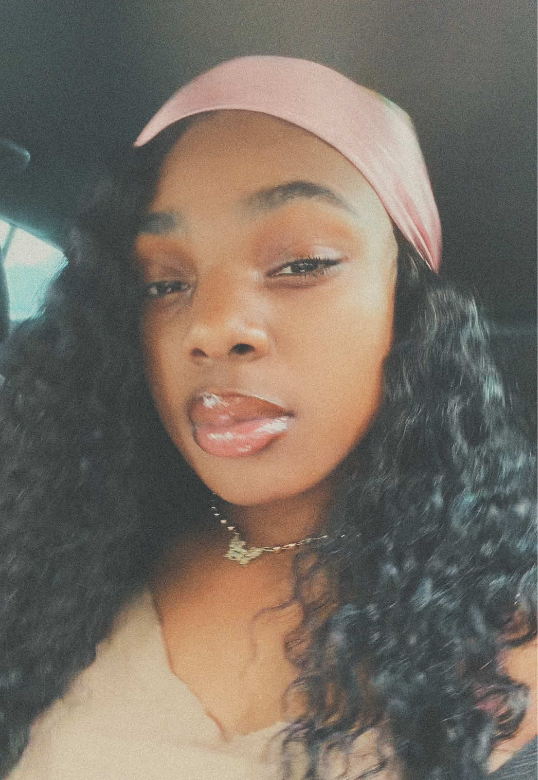 @Caziyah 😚🖤✈️