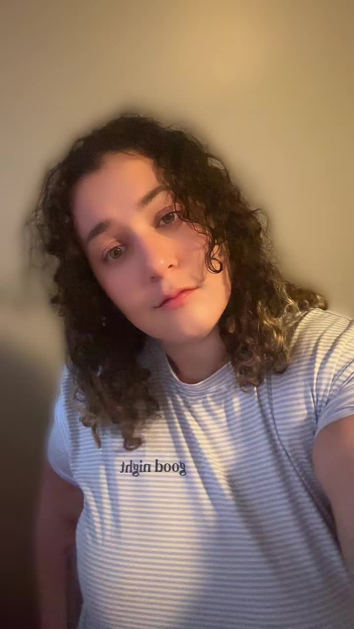@💜🩷🩵 IceQueen92 🧊 👑 😴🐐