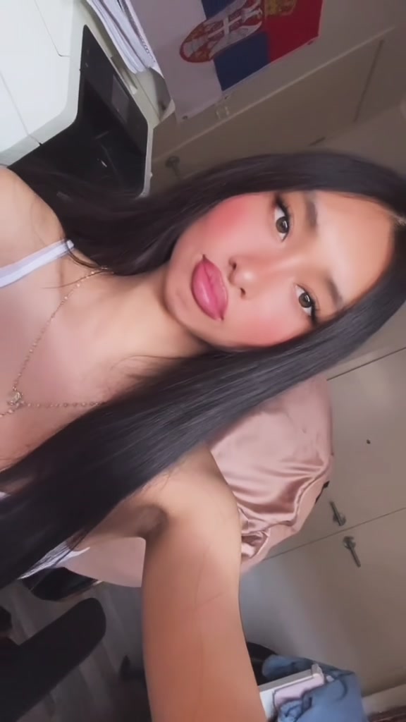 @Bella☦️