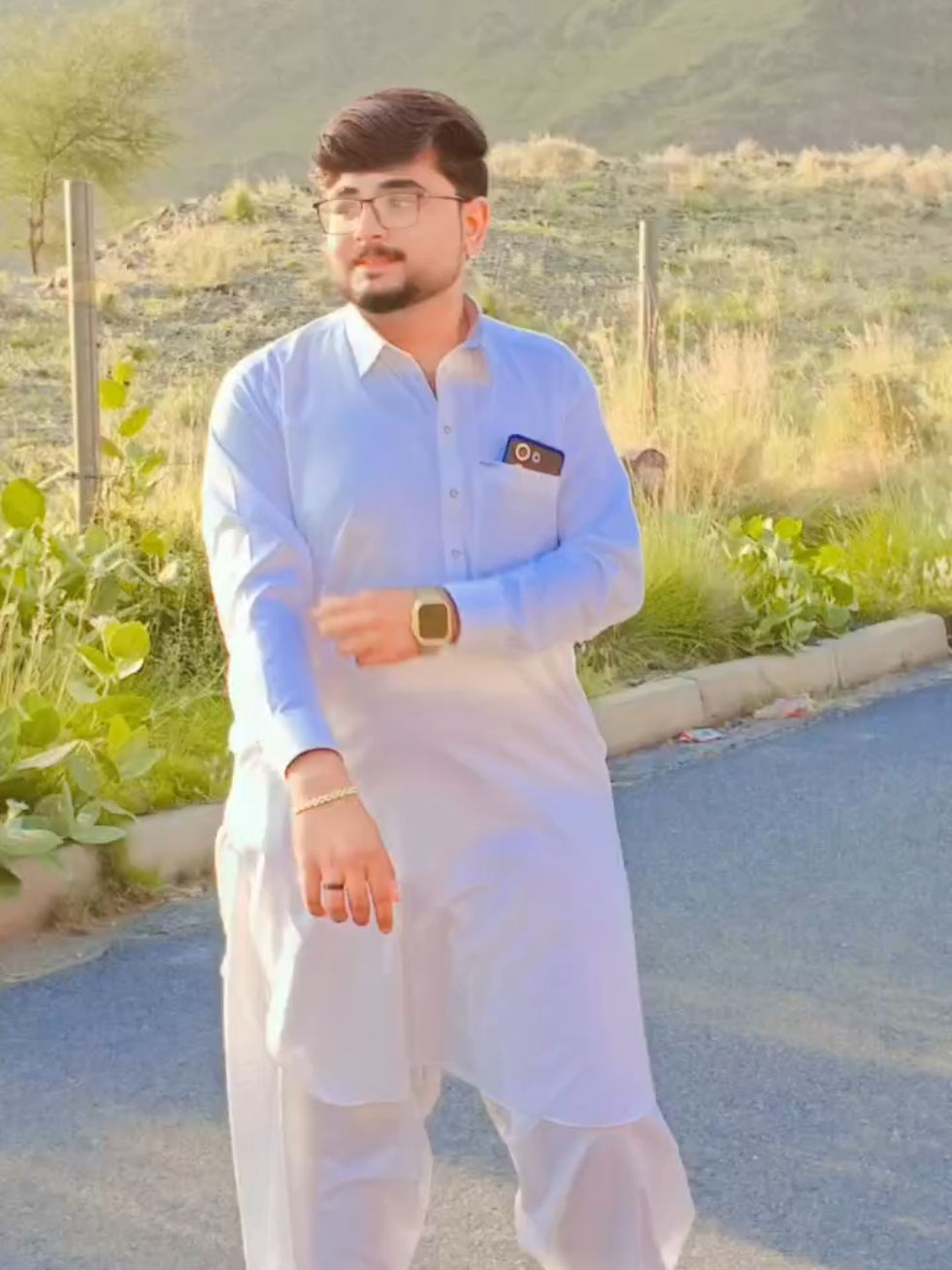 @Itx_Waqaro