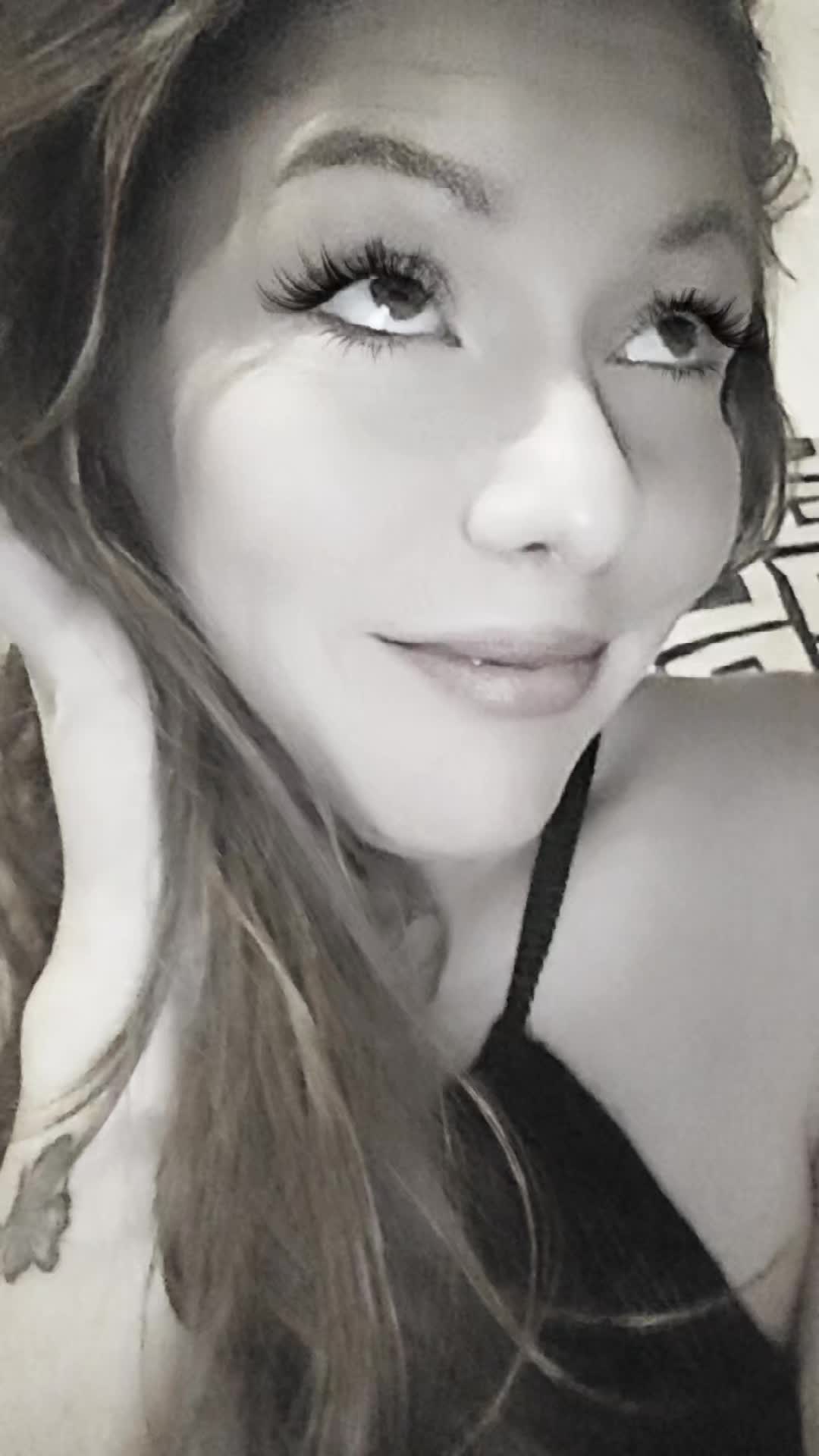 @Highervibesmomclub