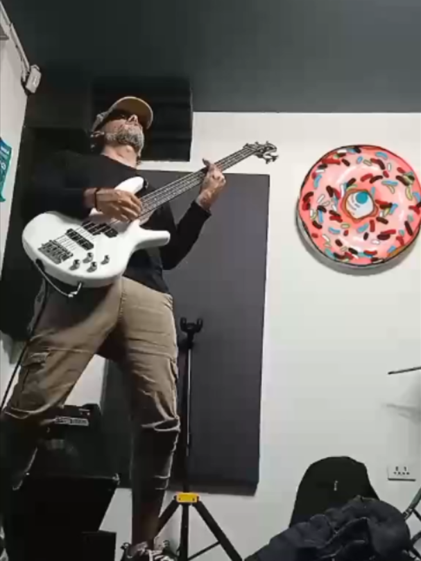 @₍₍٩(๑ට ට)۶₎₎♪𐋉𐋎ℨ𐊯𐊦𐊤𐑖 ✘✘﹅