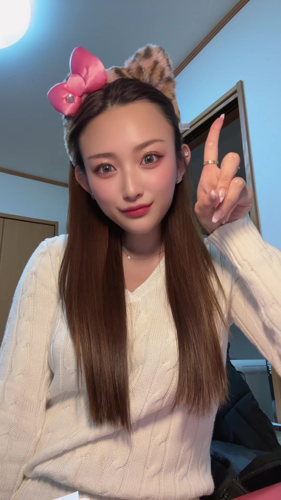 @Karin