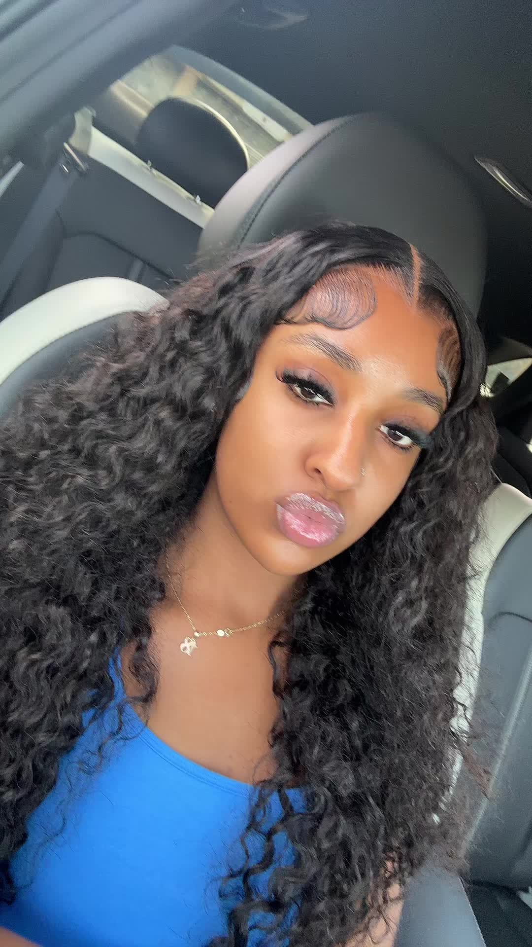 @AZIZA AMANI