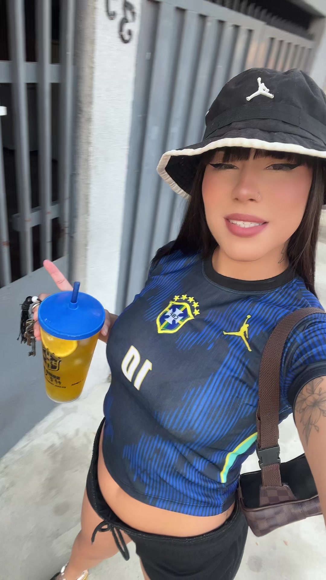 @015_camille