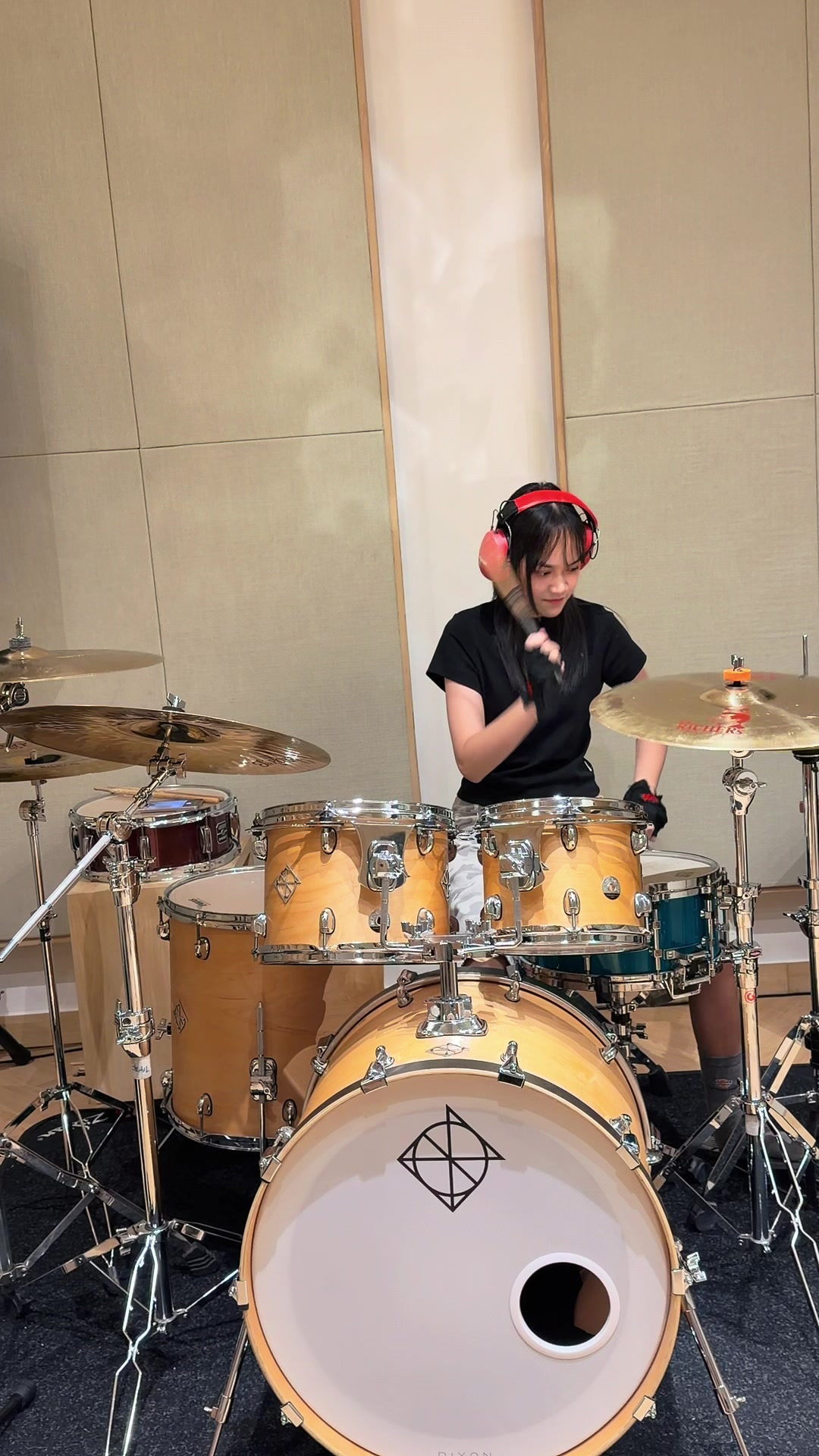 @RockyRk