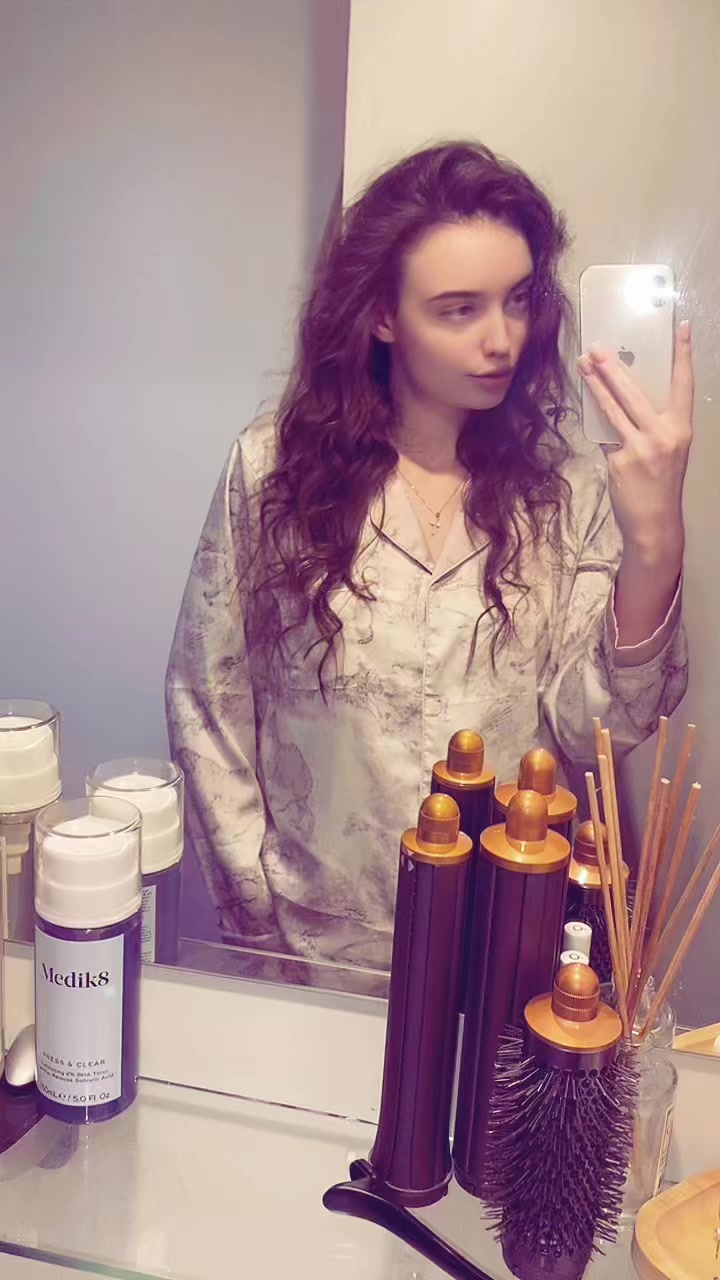 @_anna_the