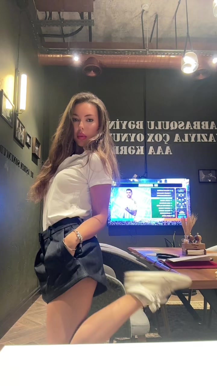 @nazzlovepink