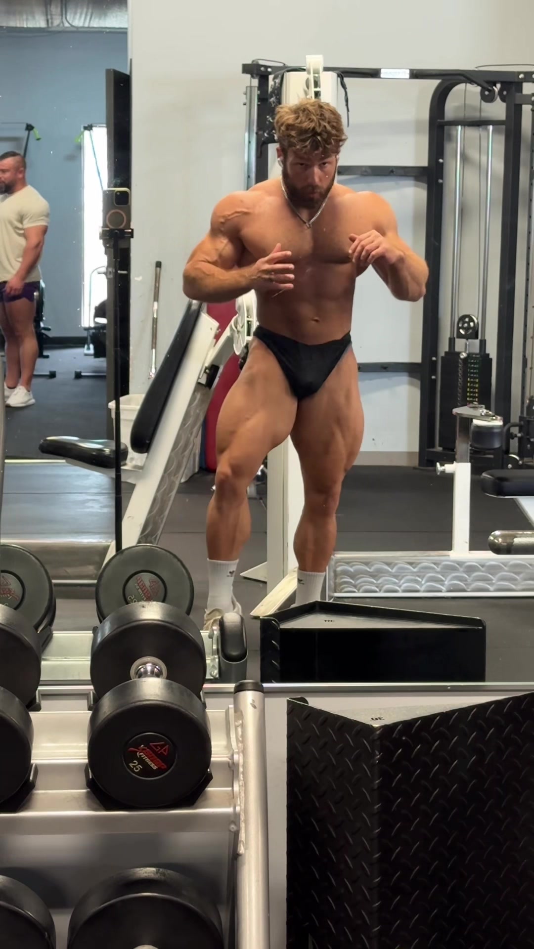 @Alex 🦍