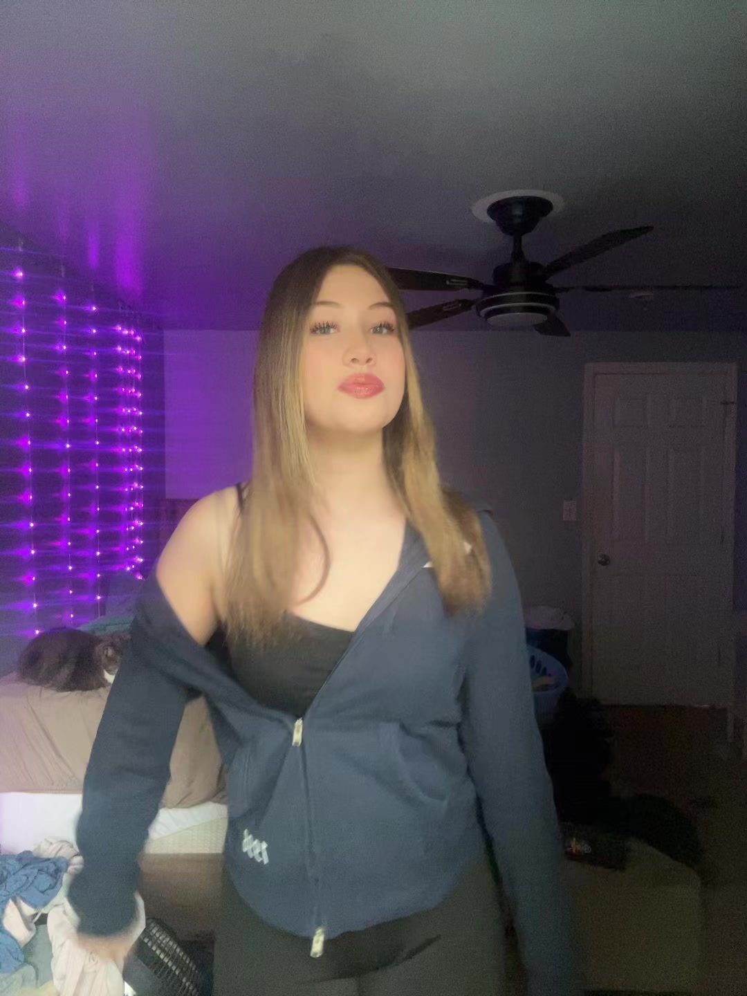 @bellaaa