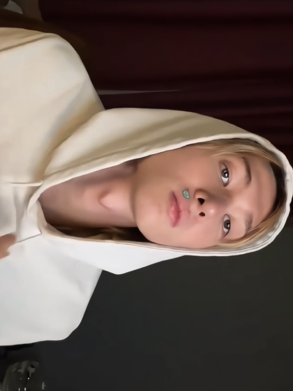 @˙𐃷˙