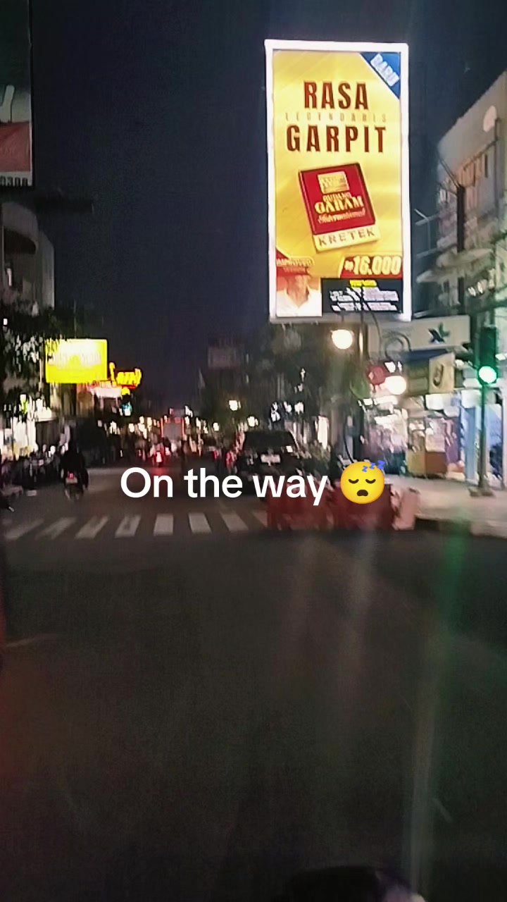 @SRI HANDAYANI 🌹