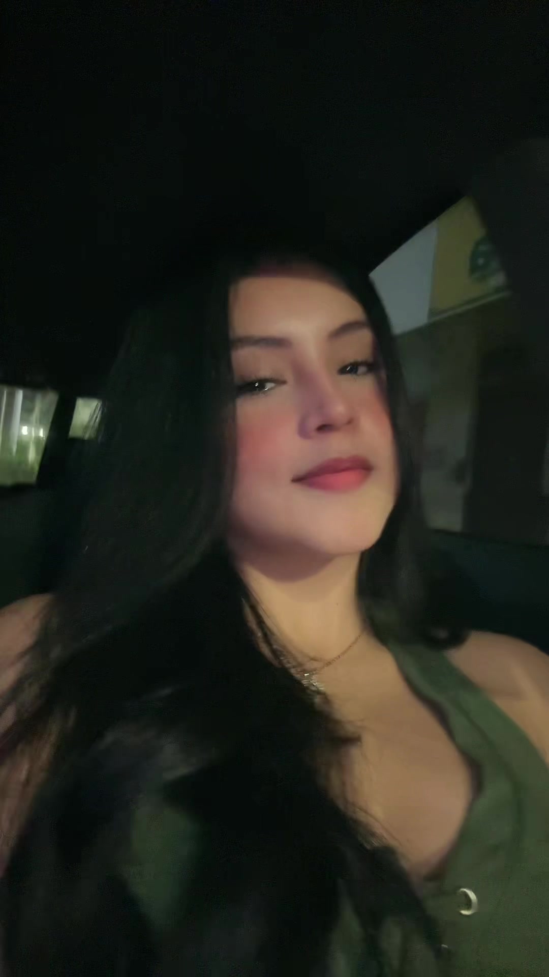 @alisloor14_