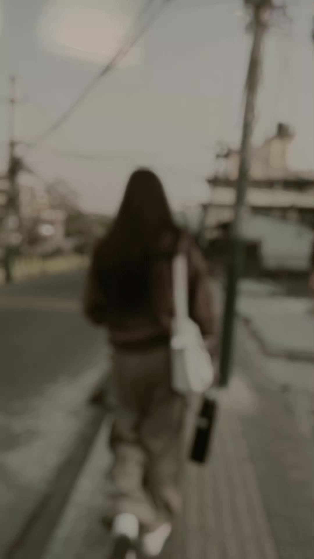 @🦋