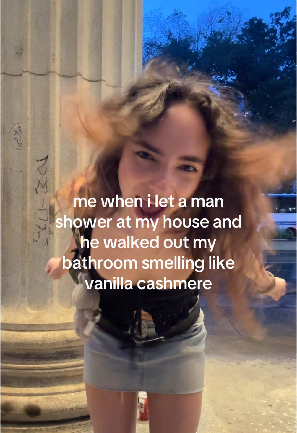 @demi