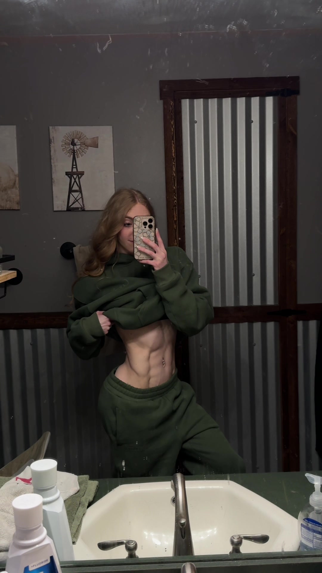 @kenziefitnz