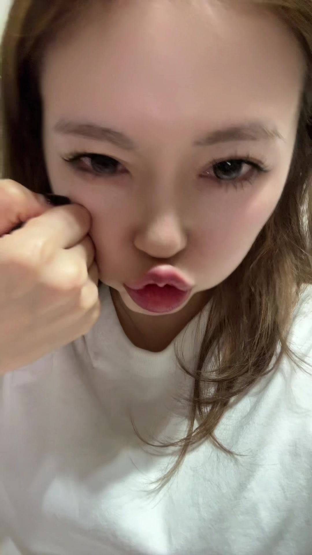 @まゆ