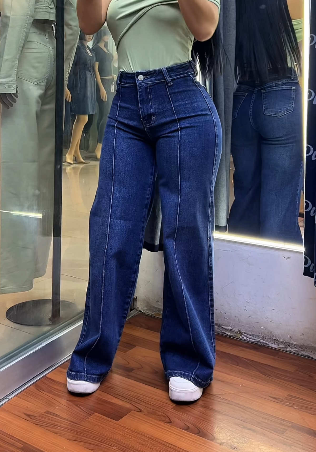 @pudesajeans