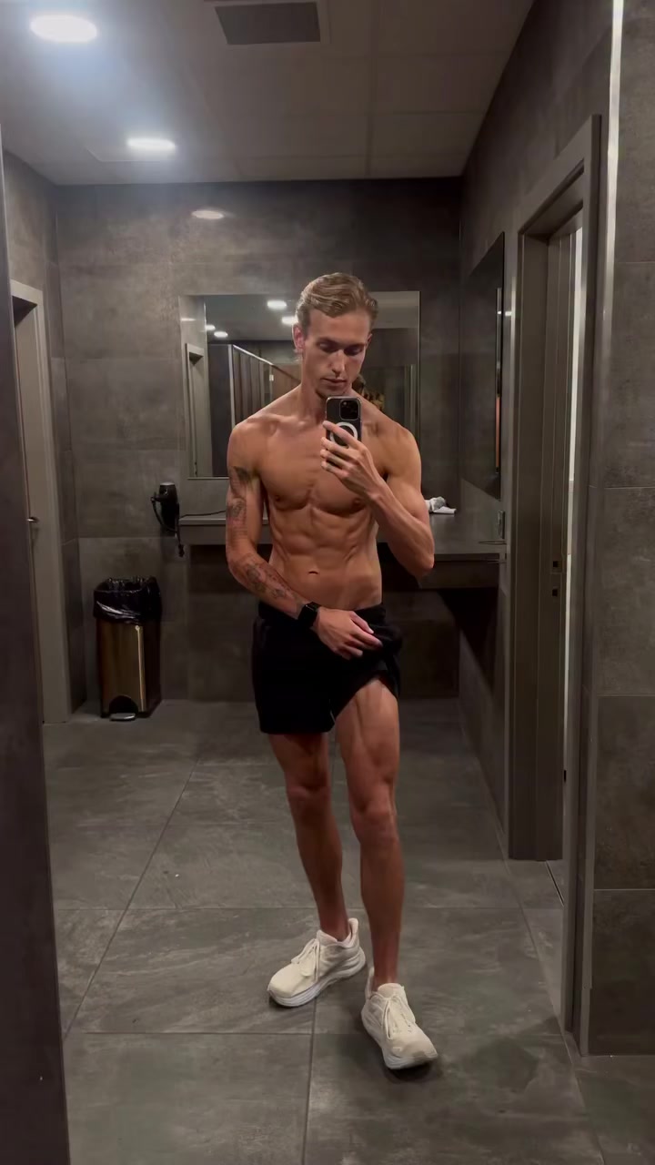 @Keenanrmalloy