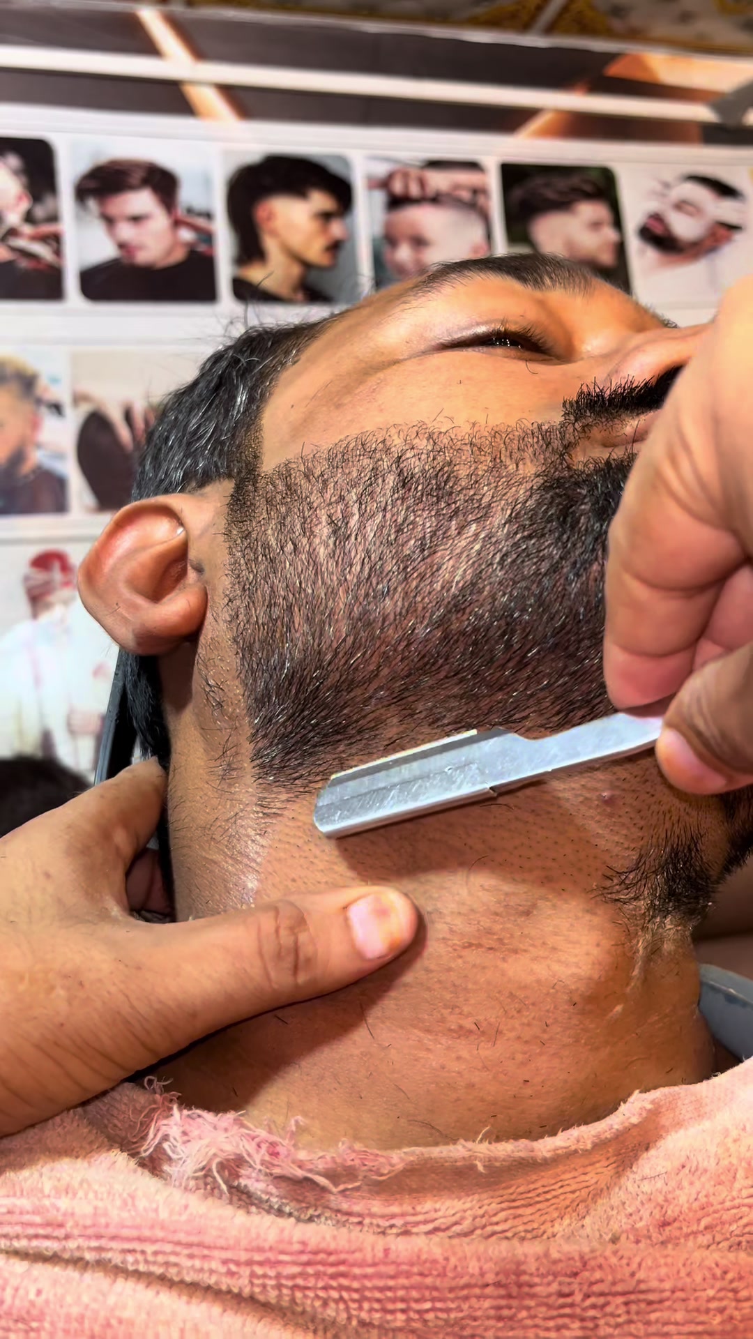 @💈THE ZEESHAN✂️ BARBER SHOP💈