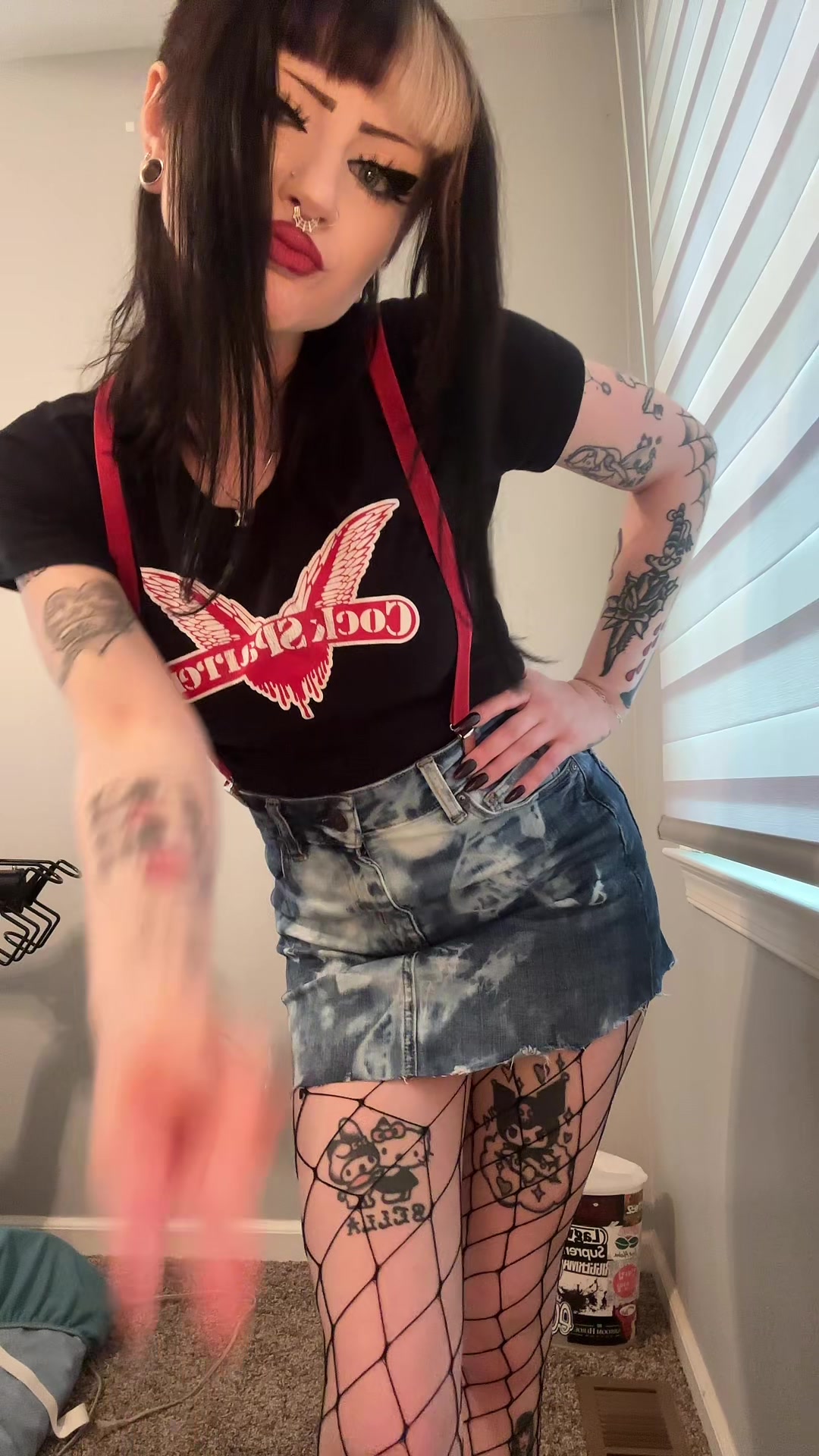 @rae🕸️❤️🩹