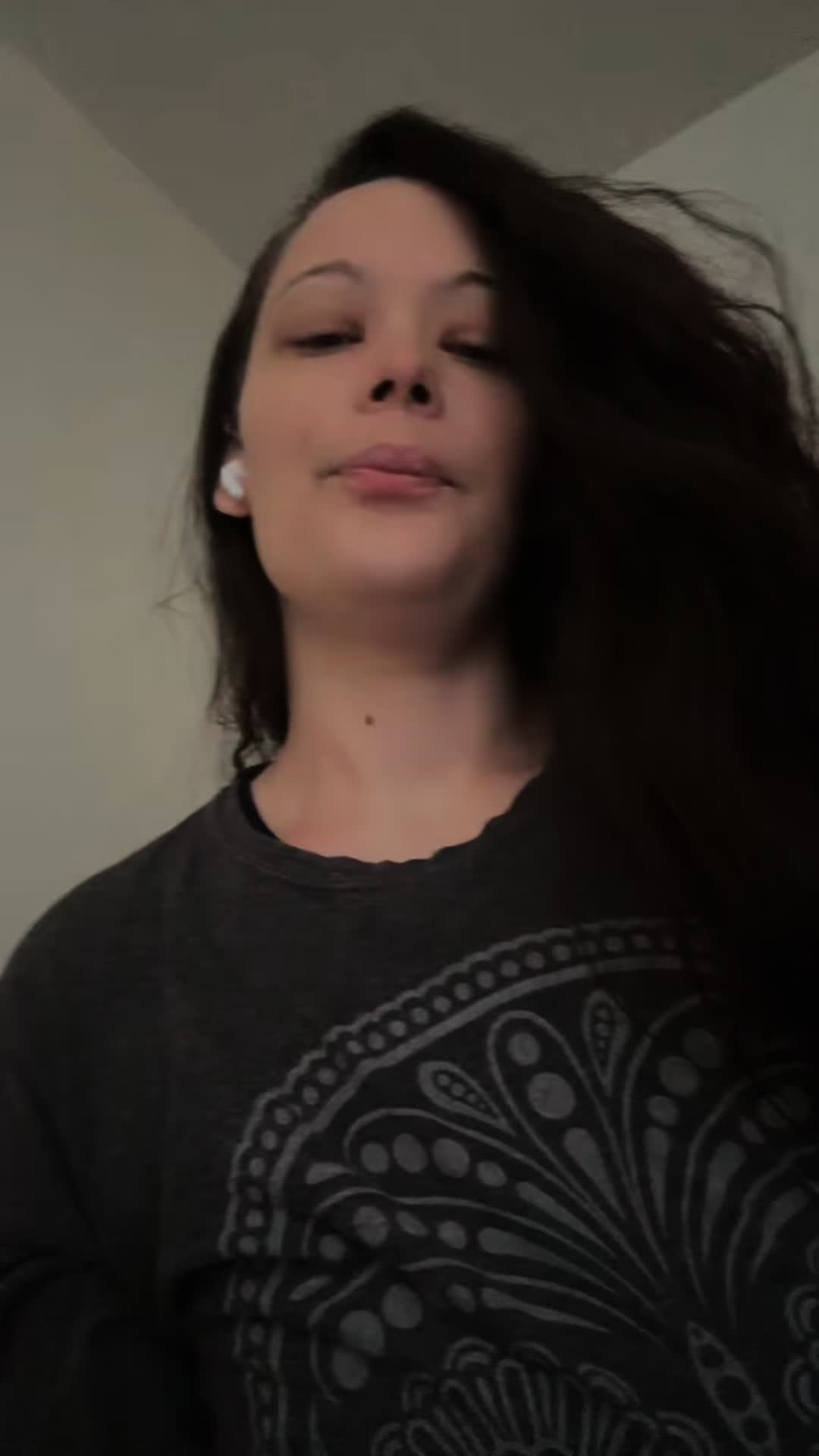 @TealLlama🫦